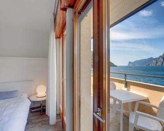 Torbole Aparthotel - Nago–Torbole - Balcony