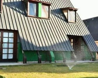 Hostel Andiperla - El Calafate - Edificio