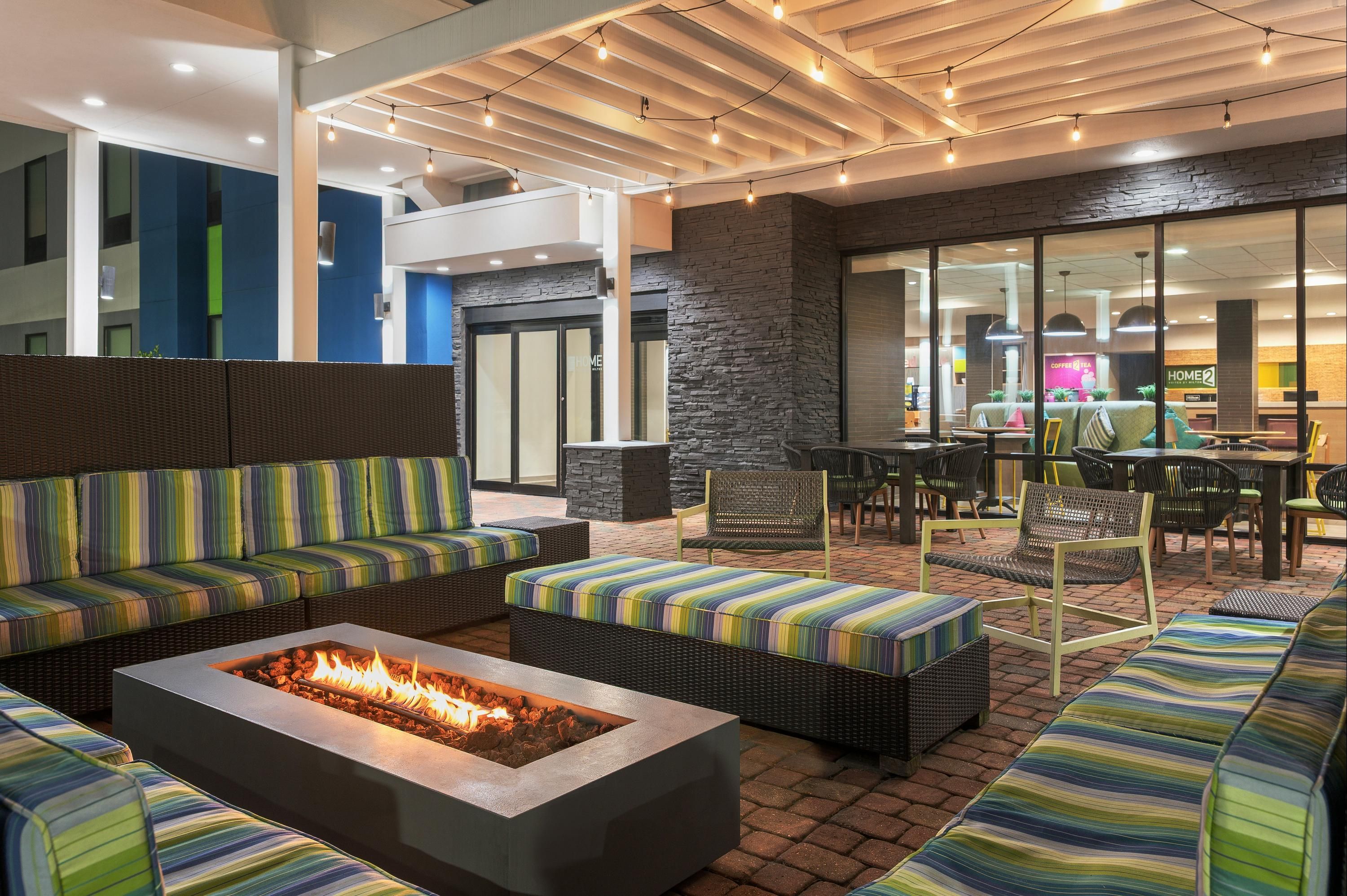 Home2 Suites by Hilton Lake Charles - לייק צ'ארלס - בניין