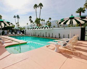 1bdr Suite, Boutique Hotel W/ Pool, Spa, & Firepit - Palm Springs - Piscina