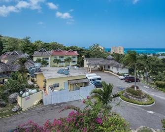 Mystic Ridge Resort - Ocho Rios