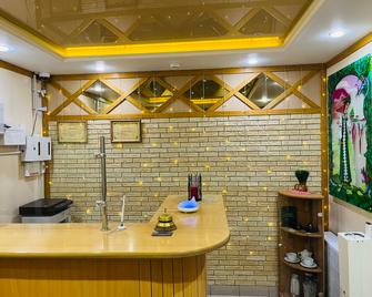 Hotel Khozyayushka - Perm - Recepción