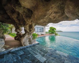 Quy Nhon Sea Resort - Qui Nhon - Piscina