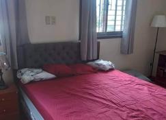 Cheerful 2 Bdrm with 2 bath at MMH Subd Rodriguez Rizal - Rodriguez - Bedroom