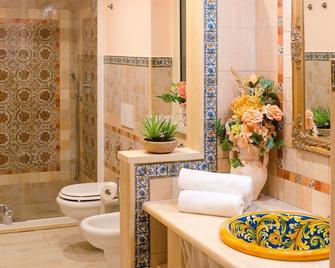 Mediterranean Charm - Mascali