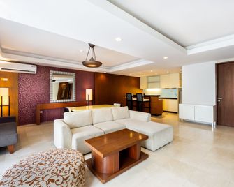 Le Grande Bali - South Kuta - סלון