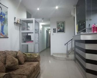 Hospedaje Harjeny - טרוחיו - סלון