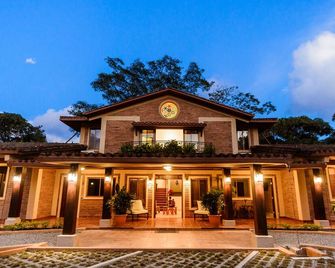 Caracoral Hotel Boutique - El Valle de Anton - Budova