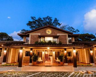 Caracoral Hotel Boutique - El Valle de Anton - Gebouw