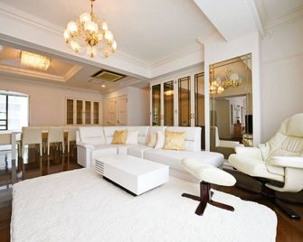 Hostel Pleasure Maruyama - סאפורו - סלון