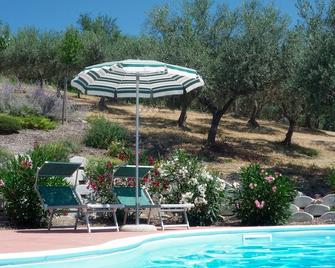 La Majelletta - Tranquility for 2 - Your holiday villa in Abruzzo, Italy - Altino - Pool