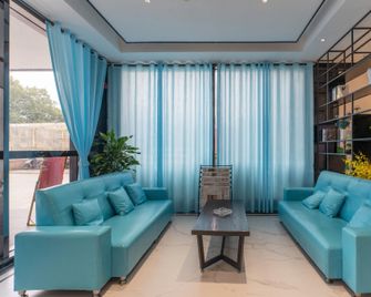 Xana Hotelle Nanchang Tengwangge Chaoyang Zhou Middle Road - Nanchang - Lounge