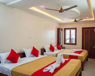 Le Suresh Residency - Pondicherry - Bedroom
