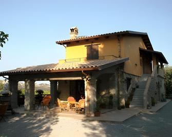 Agriturismo Feudo Gagliardi - Caulonia - Gebäude