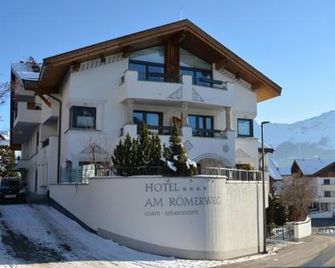 Hotel am Römerweg - Fiss - Clădire