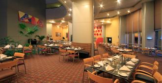 Holiday Inn Monterrey-Parque Fundidora - Monterrey - Restaurante