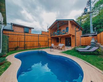 Naila Bungalov Sapanca Private - Sapanca - Havuz