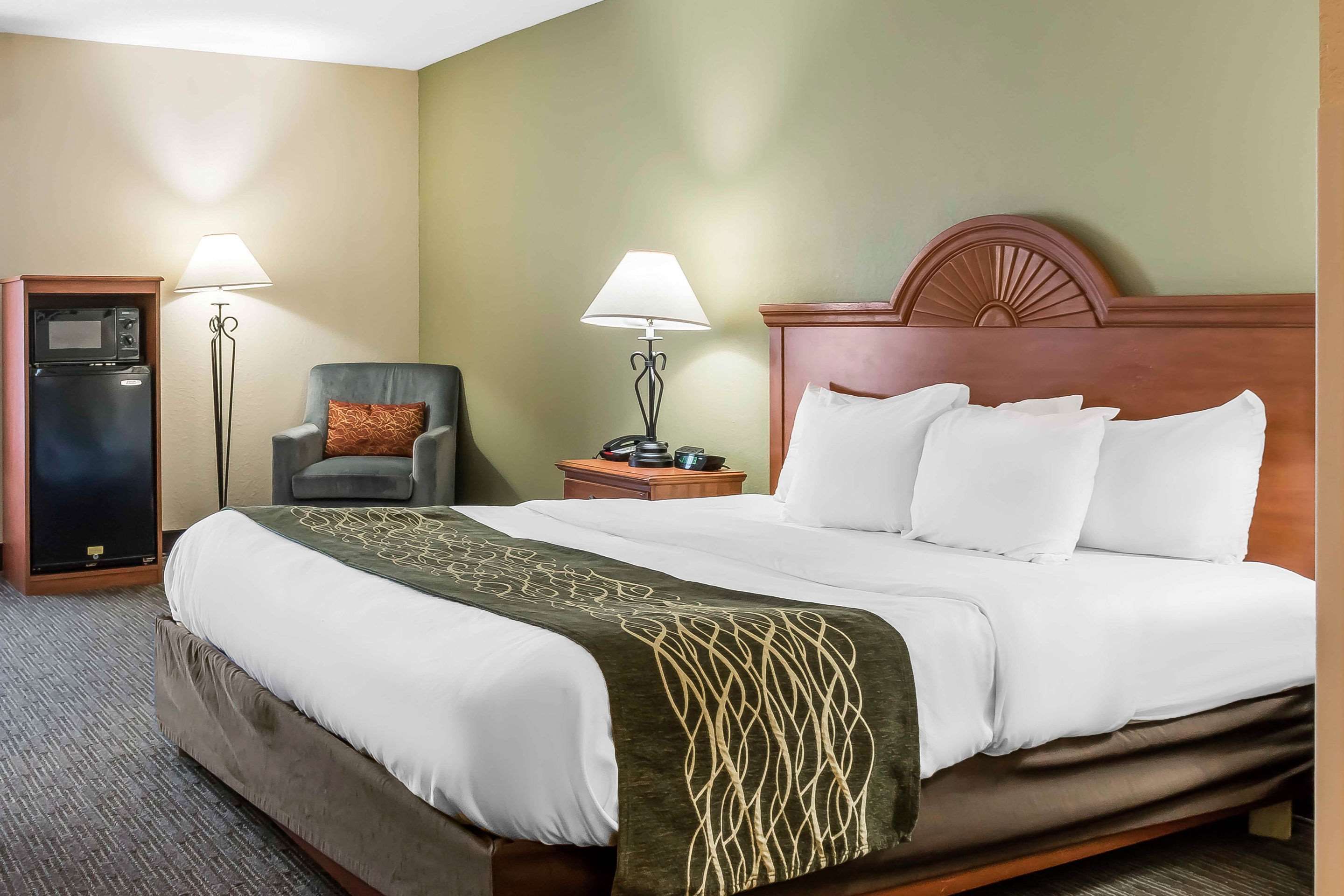 Comfort Inn Pine Grove I-81 Hershey Area
