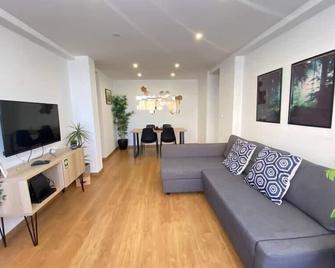 Central Station Apartment - Setúbal - Sala de estar