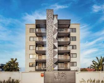 The Avery Apartments at Odomaa Place, East Airport - Accra - Bâtiment