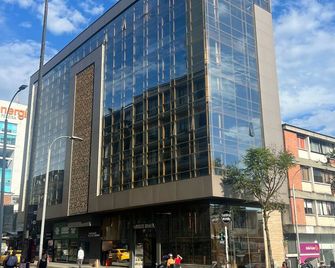 Giluxe Hotel - Pereira - Edificio