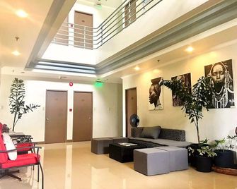 Hotel Tiffany - Laoag - Laoag - Lobby