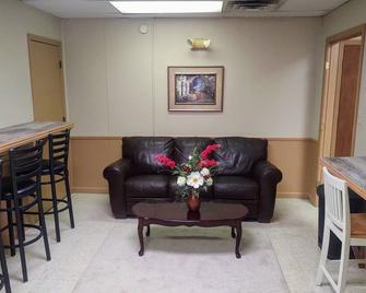 The Water Tower Lodge, 3-bedroom apartment - Lebanon - Sala de estar