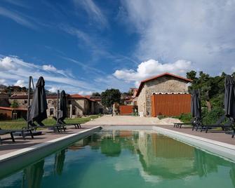 Jads Guesthouse - Salamonde - Pool