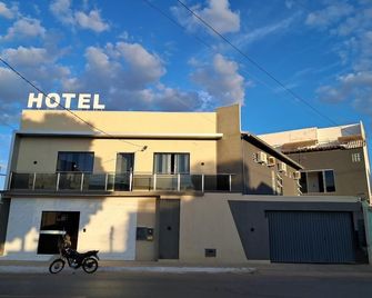 Hotel california - Barreiras - Edificio