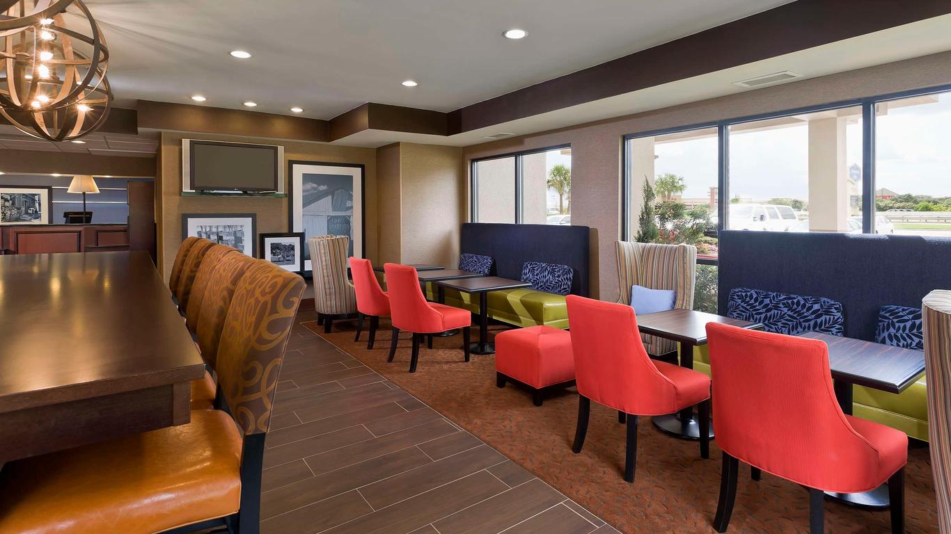 Hampton Inn Houston-Stafford