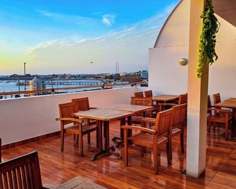 Hotel Riviera Inka Paracas - Paracas - Balkon