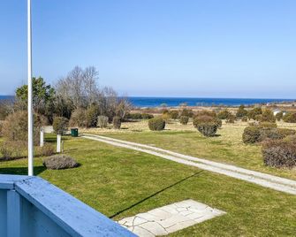 5 Bedroom Stunning Home in Koepingsvik - Köpingsvik - Вигляд зовні