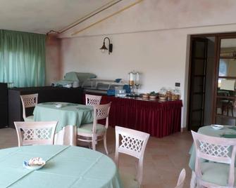 Hotel Terra Di Gallura - Budoni - Restaurace