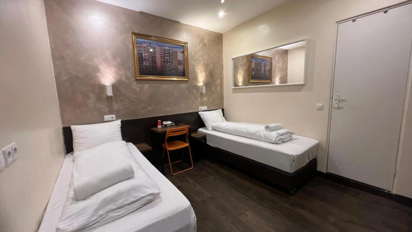 Budget Dam Hotel
