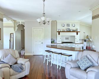 Serenity - Healesville - Sala de estar