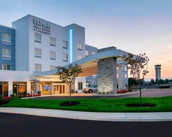 Fairfield Inn & Suites by Marriott Harrisburg International Airport - Middletown - Gebäude
