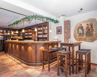 Hotel Alte Post - Siegsdorf - Бар