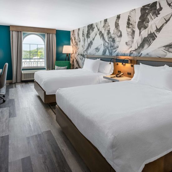 Bedroom view of Hilton Garden Inn St. Augustine-Historic District