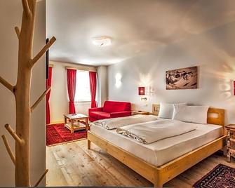 Garni B&B Am Schloss - Brunico - Bedroom