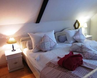 Rosindell cottage - Halle