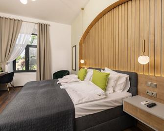 Haller Boutique - Târgu Mureş