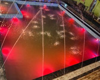 Hotel Coastal View - Mandarmani - Piscina