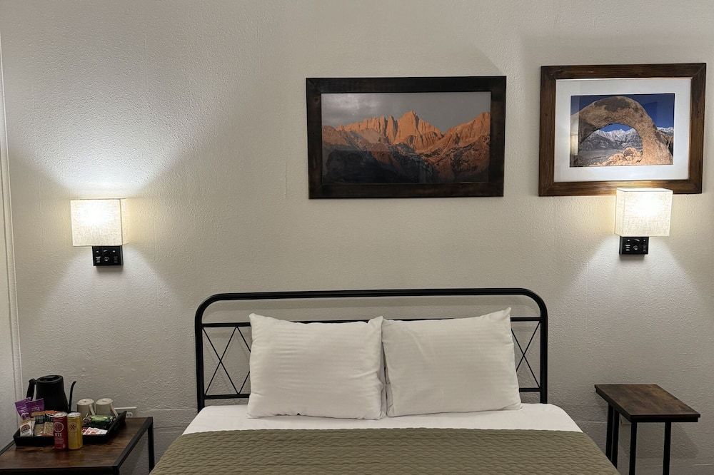 Eastern Sierra Motor Lodge - Independence