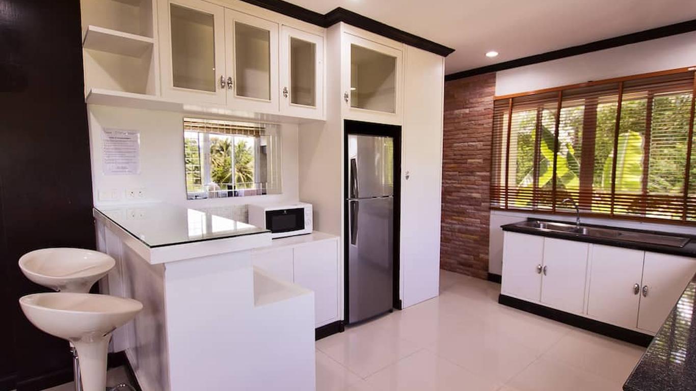 فيكتوريان ساموي كوندومينيم