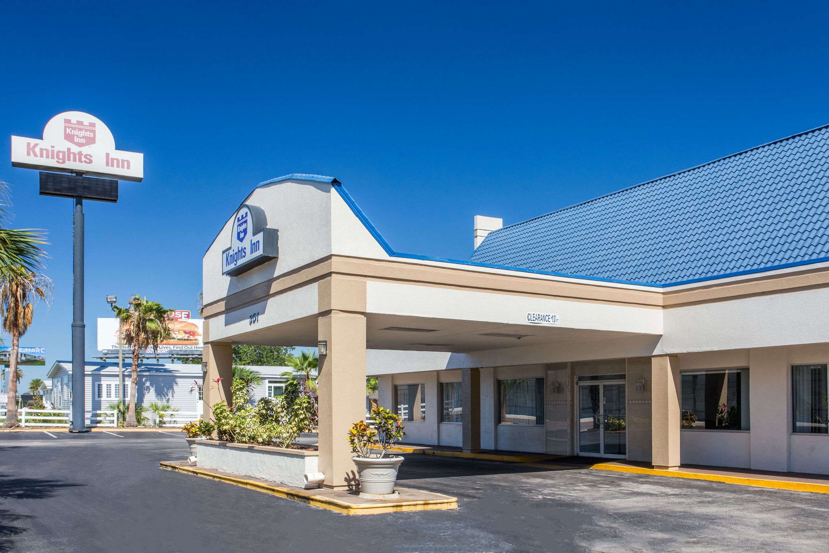Knights Inn Plant City 54 1 1 1 Plant City Hotel Deals
