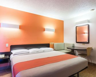 Motel 6 Arkadelphia Ar - Arkadelphia - Slaapkamer