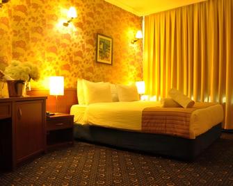 Kndf Marine Hotel - Istanbul - Bedroom