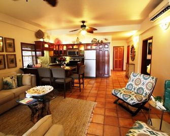 Chabil Mar Villas - Guest Exclusive Boutique Resort - Placencia - Camera da letto