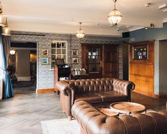 White Lion Royal Hotel - Bala
