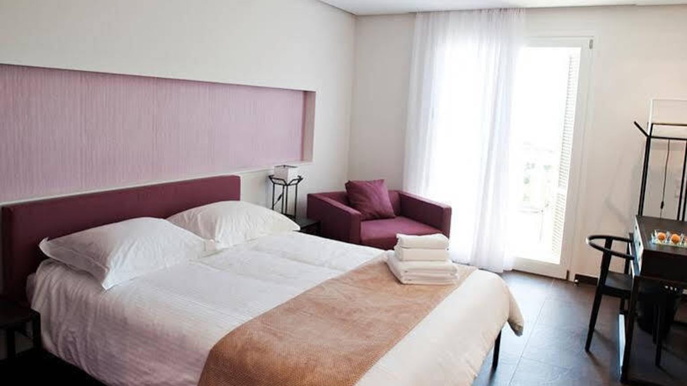 Orizontes View Hotel